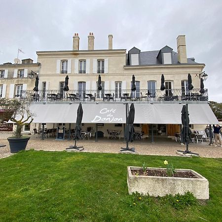 Appartement Face Au Donjon Пон Экстерьер фото